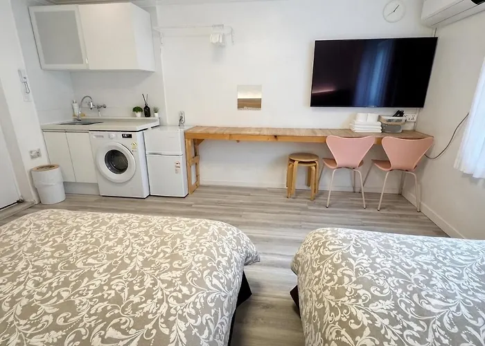 Mansion Гостевой дом 4*